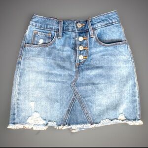 Old navy distressed girls size 8 denim jean skirt